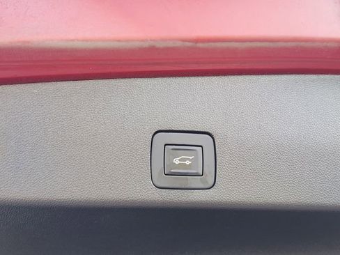 Used 2022 Buick Encore GX Select image 35