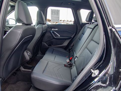 Used 2025 BMW X1 xDrive28i AWD/4WD image 26