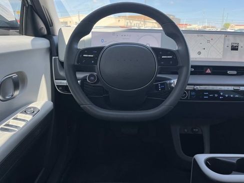 Used 2024 Hyundai Ioniq 5 SEL image 14