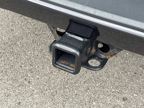 Used 2022 GMC Sierra 1500 AT4 w/ Technology Package image 17