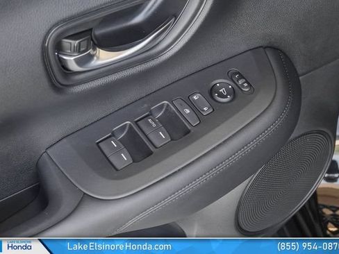 Certified 2024 Honda HR-V LX image 14