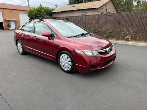 Used 2010 Honda Civic LX image 3