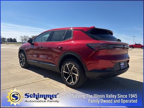 New 2026 Chevrolet Equinox EV LT w/ Comfort Package AWD/4WD image 6