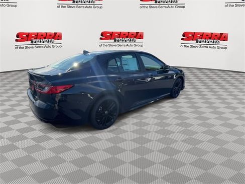 New 2026 Toyota Camry SE image 9