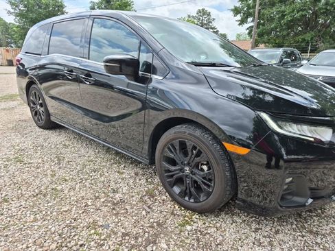 Used 2025 Honda Odyssey Sport-L image 4