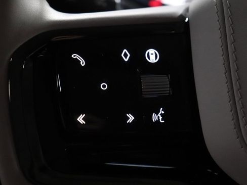 Used 2024 Land Rover Range Rover Sport Autobiography image 12