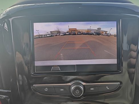 Used 2023 Chevrolet Traverse LT w/ LPO, Floor Liner Package image 21