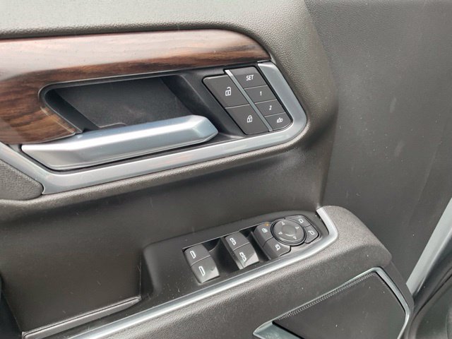 Used 2026 GMC Sierra 1500 SLT AWD/4WD image 10