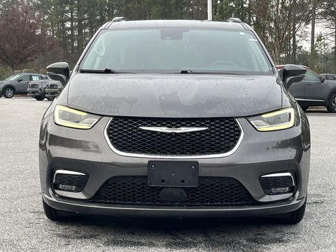 Used 2022 Chrysler Pacifica Touring-L image 27