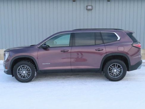 Used 2026 GMC Acadia Elevation image 8