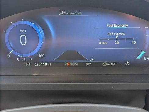 Used 2021 Ford Explorer Platinum w/ Equipment Group 601A AWD/4WD image 39