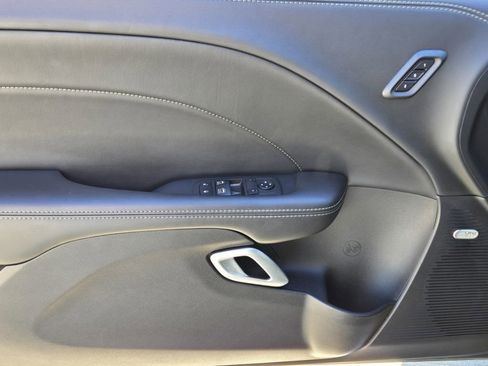 Used 2023 Dodge Challenger R/T Scat Pack image 32