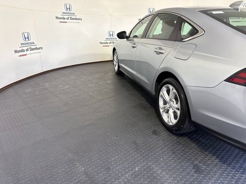 Certified 2025 Honda Accord LX image 11