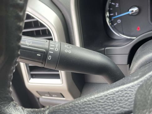 Used 2018 Ford F350 Lariat w/ Lariat Ultimate Package AWD/4WD image 30