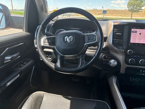 Used 2022 RAM 1500 Laramie AWD/4WD image 13