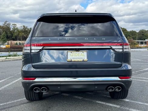 Used 2021 Lincoln Aviator Reserve w/ Equipment Group 202A image 5