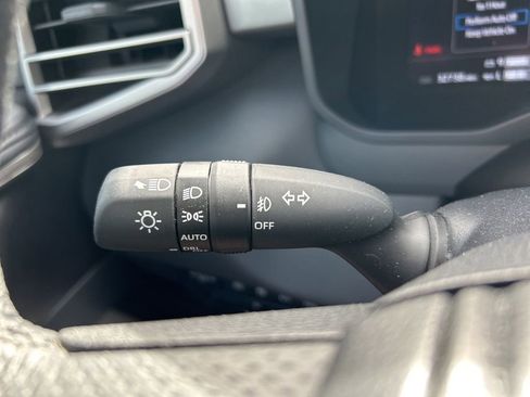 Used 2025 Toyota Sequoia SR5 AWD/4WD image 29