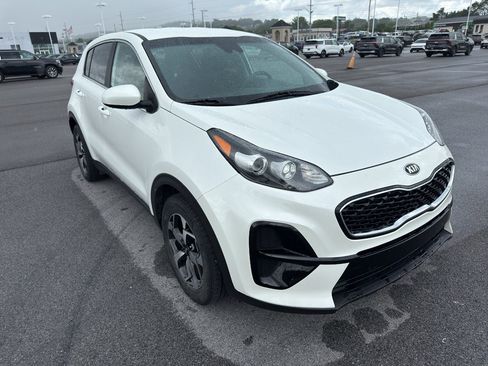 Used 2022 Kia Sportage LX FWD image 11