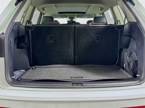 Used 2024 Volkswagen Atlas Peak Edition SE image 16