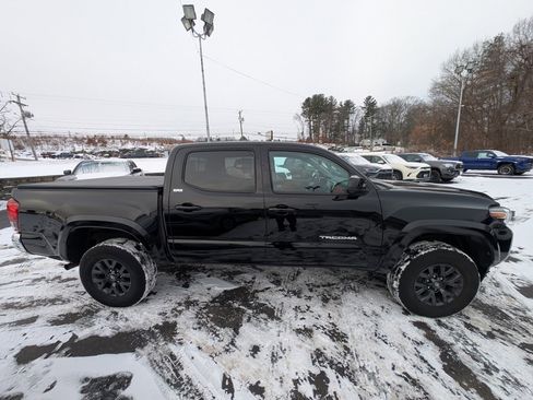 Certified 2023 Toyota Tacoma SR5 image 10
