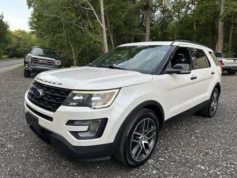 Used 2016 Ford Explorer Sport w/ Equipment Group 401A AWD/4WD image 1