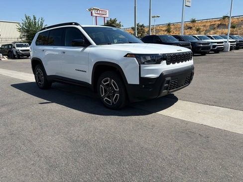 New 2026 Jeep Cherokee Laredo AWD/4WD image 9