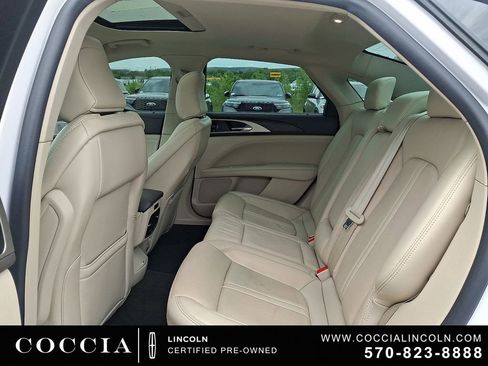 Certified 2020 Lincoln MKZ Reserve w/ Elements Package FWD image 10