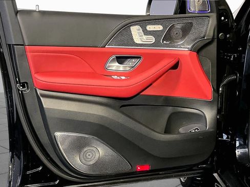 New 2026 Mercedes-Benz GLS 63 AMG 4MATIC image 11
