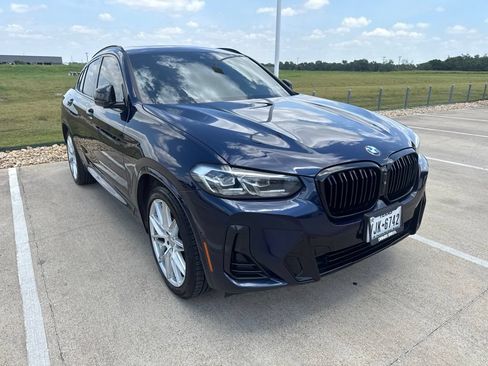 Used 2022 BMW X4 xDrive30i w/ M Sport Package 2 AWD/4WD image 2