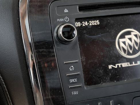 Used 2017 Buick Enclave Leather image 38