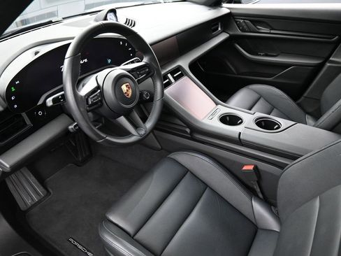 Certified 2023 Porsche Taycan 4 Cross Turismo image 4