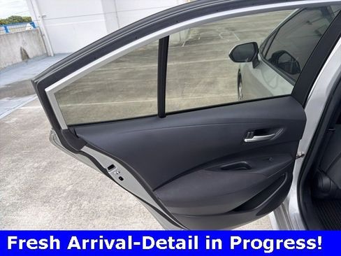 Used 2020 Toyota Corolla LE image 14