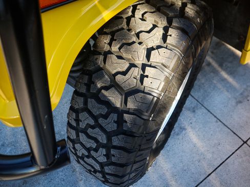 Used 2004 HUMMER H1 4-Door Wagon image 12