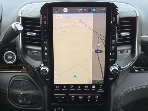 New 2026 RAM 2500 Limited image 13