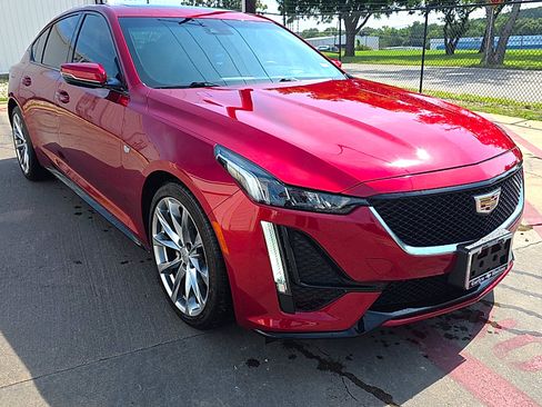 Used 2021 Cadillac CT5 Sport w/ Technology Package RWD image 3