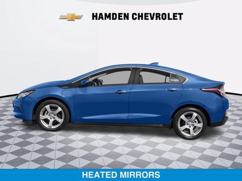 Used 2017 Chevrolet Volt LT w/ Comfort Package FWD image 3