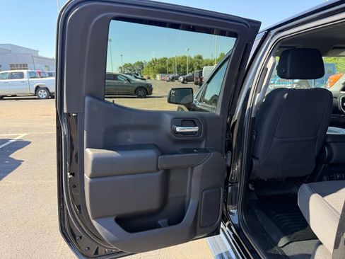 Used 2020 Chevrolet Silverado 1500 LT w/ All-Star Edition AWD/4WD image 29