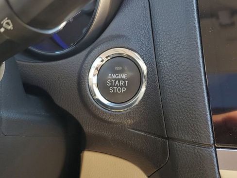 Used 2016 Subaru Legacy 2.5i Limited image 33