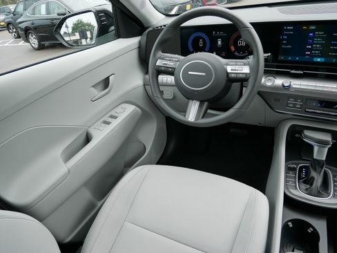 Certified 2026 Hyundai Kona SEL Sport AWD/4WD image 9