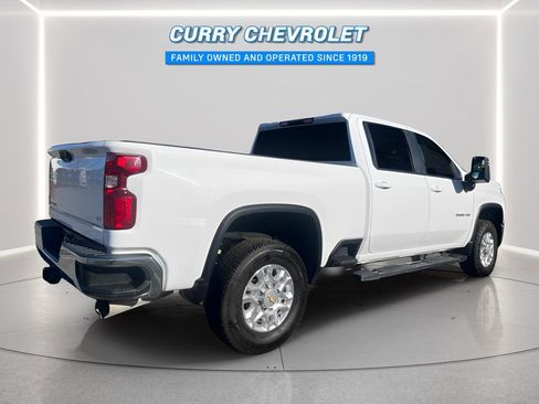 Used 2024 Chevrolet Silverado 2500 LT image 12