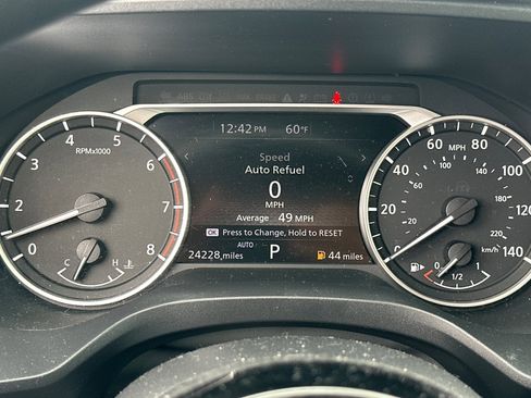 Used 2021 Nissan Rogue SV image 25