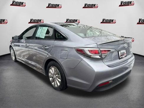 Used 2016 Hyundai Sonata SE image 7