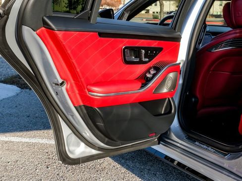 Used 2021 Mercedes-Benz S 580 4MATIC Sedan image 51