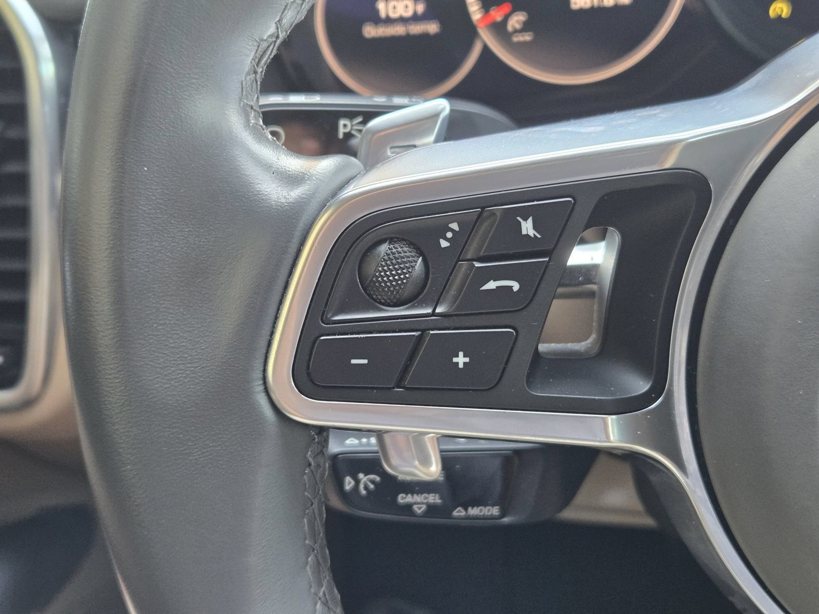 Used 2019 Porsche Cayenne AWD/4WD image 29