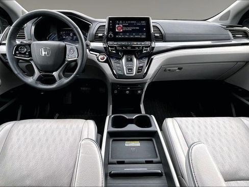 Certified 2024 Honda Odyssey Elite image 7