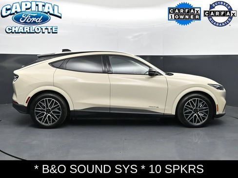 Used 2025 Ford Mustang Mach-E Premium AWD/4WD image 8