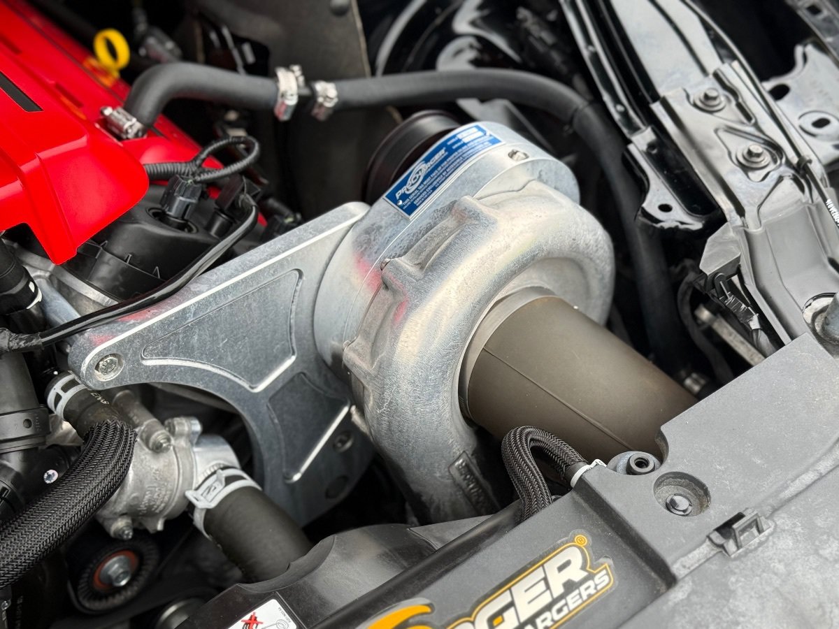 Used 2016 Ford Mustang GT Premium w/ Equipment Group 401A RWD image 9