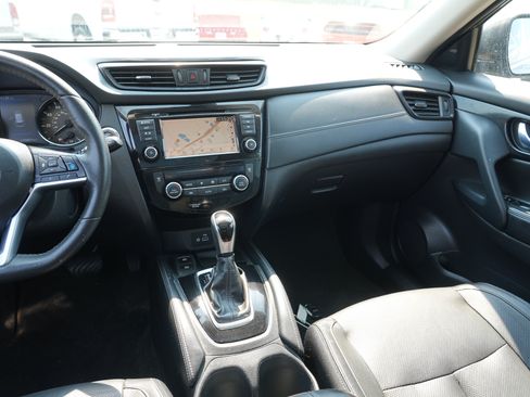 Used 2020 Nissan Rogue S AWD/4WD image 20