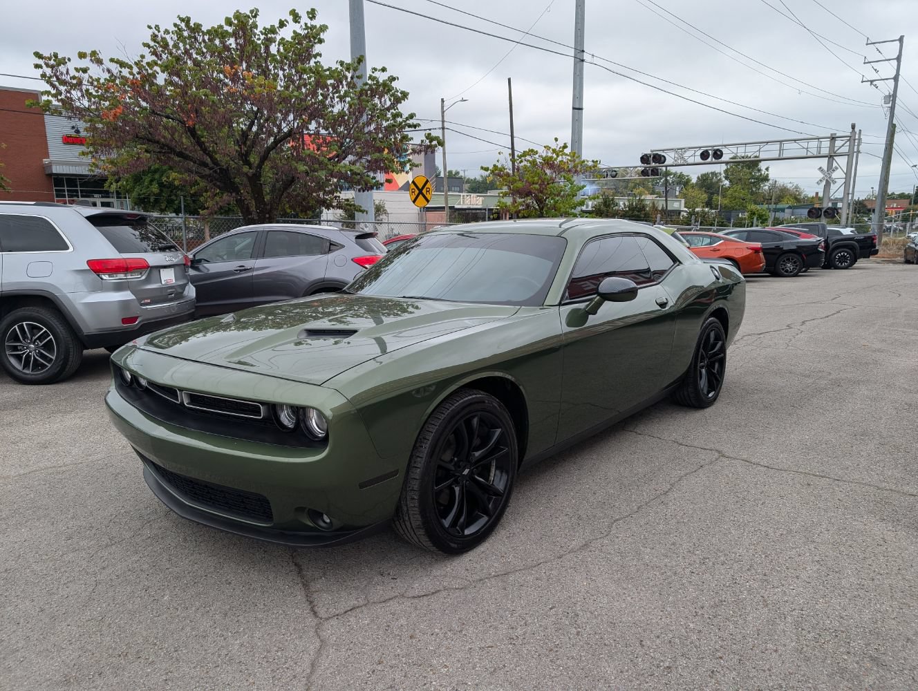 Used 2018 Dodge Challenger SXT w/ Blacktop Package RWD image 3