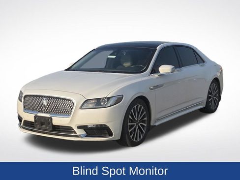 Used 2019 Lincoln Continental Select w/ Continental Climate Package AWD/4WD image 9
